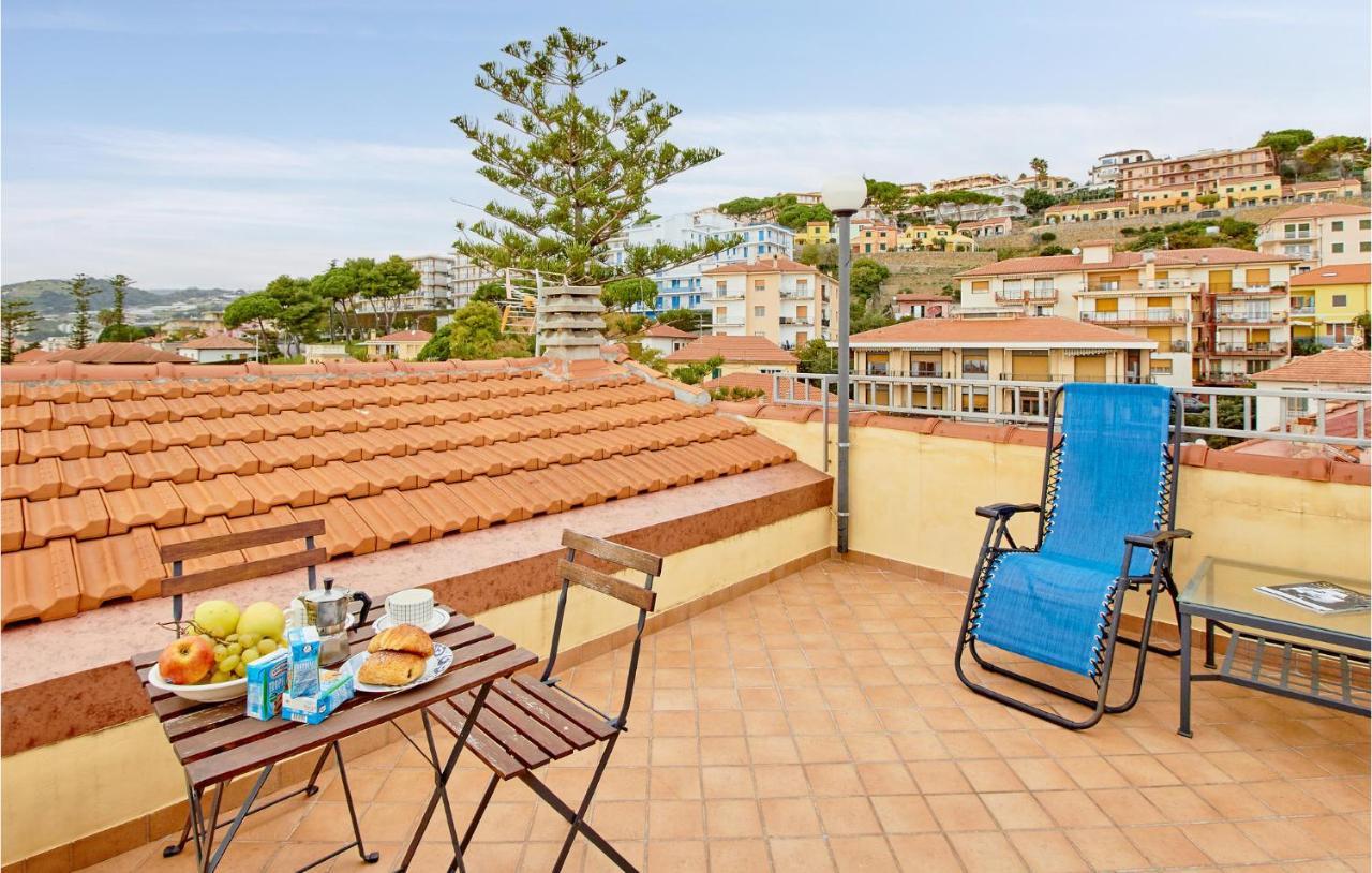 Casa Delle Rondini Apartment Santo Stefano al Mare Exterior photo