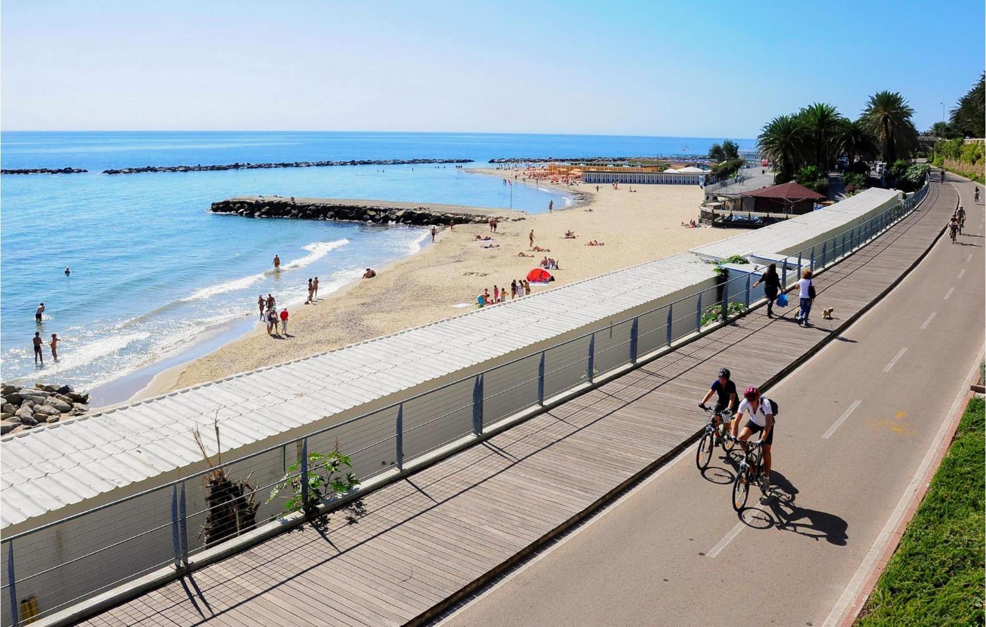 Casa Delle Rondini Apartment Santo Stefano al Mare Exterior photo